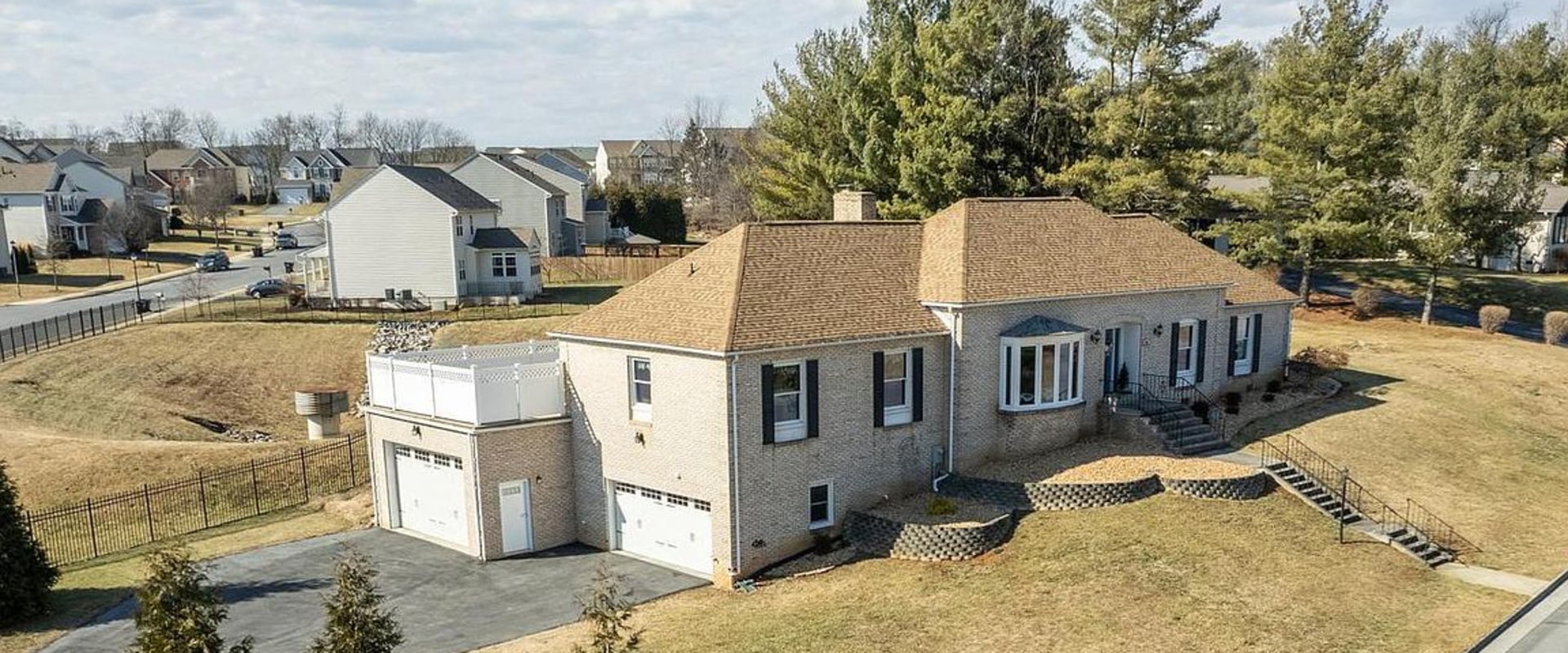 How Long Does it Take to Safely Remove a Large Tree from a Commercial Property in Winchester